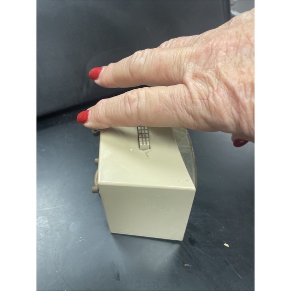 Vintage General Electric GE Model 7300 Alarm Clock  **WORKS** - Picture 4 of 9